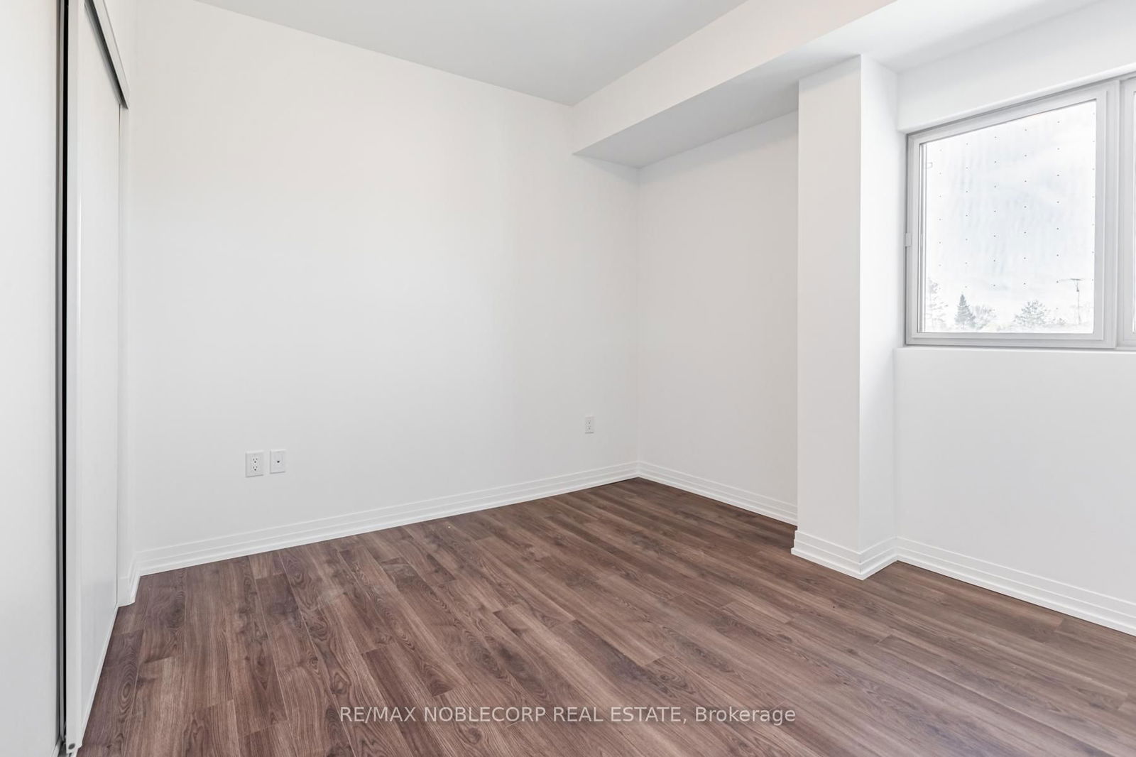 408 Brown's Line, unit 301 for rent