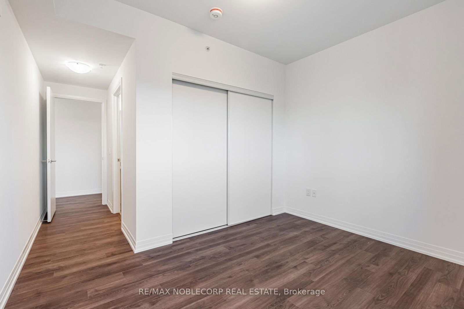 408 Brown's Line, unit 301 for rent