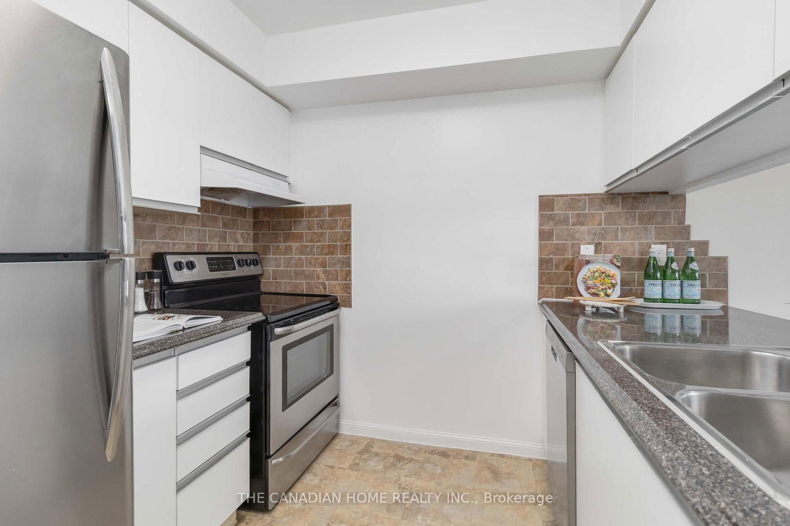 12 Laurelcrest St, unit 211 for sale