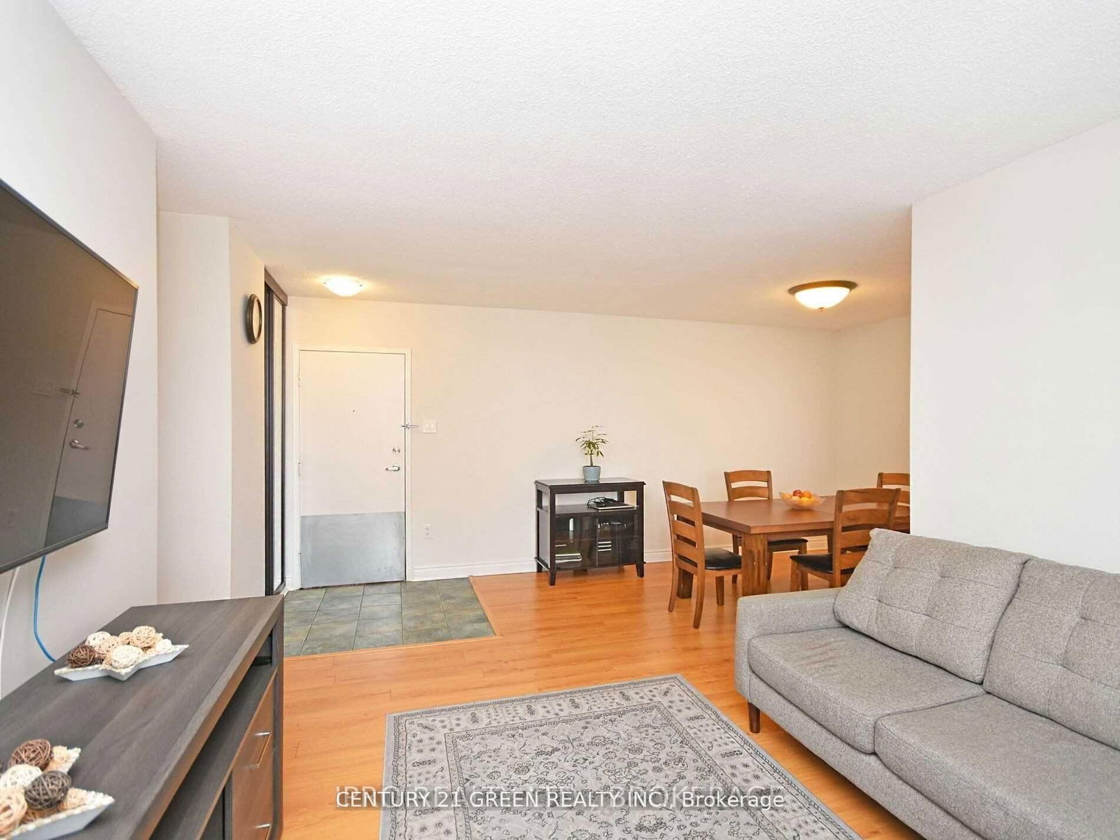 1615 Bloor St, unit 906 for rent