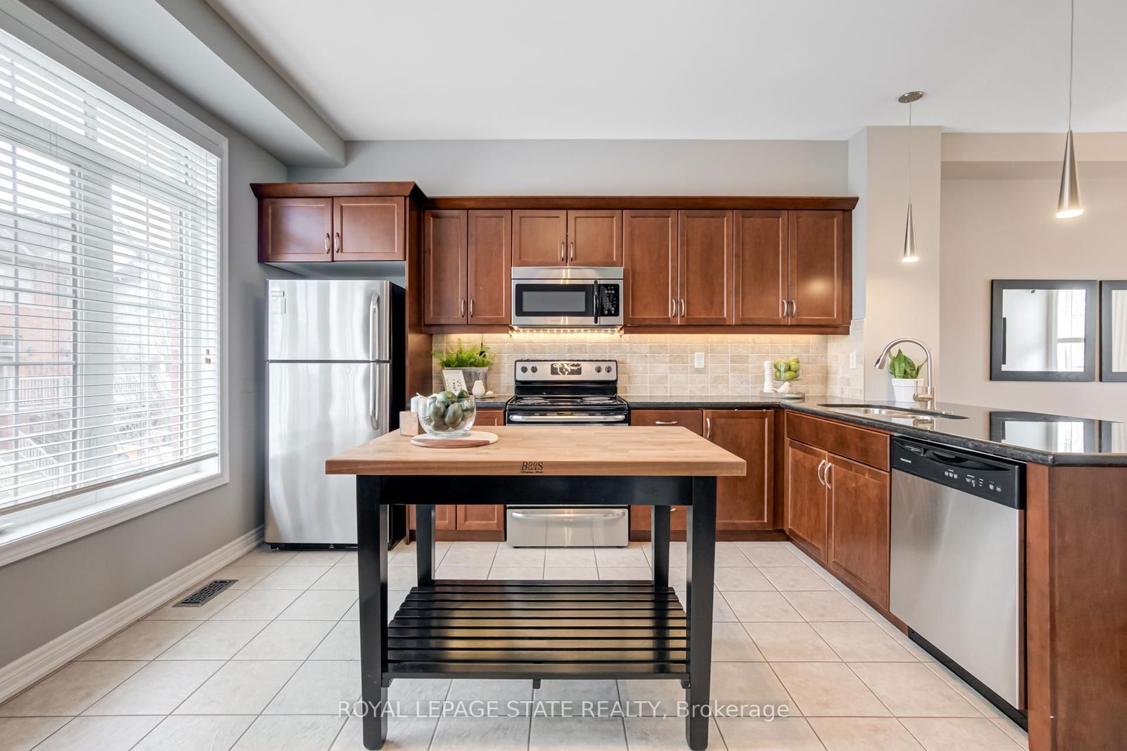 4165 Upper Middle St, unit 12 for sale