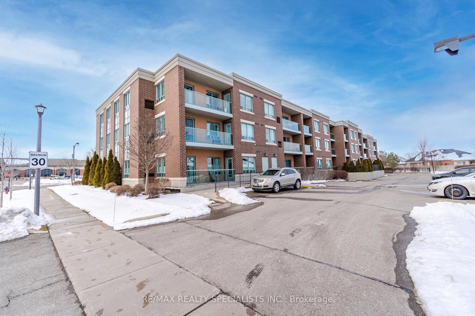 25 Via Rosedale Way, unit 108 for sale