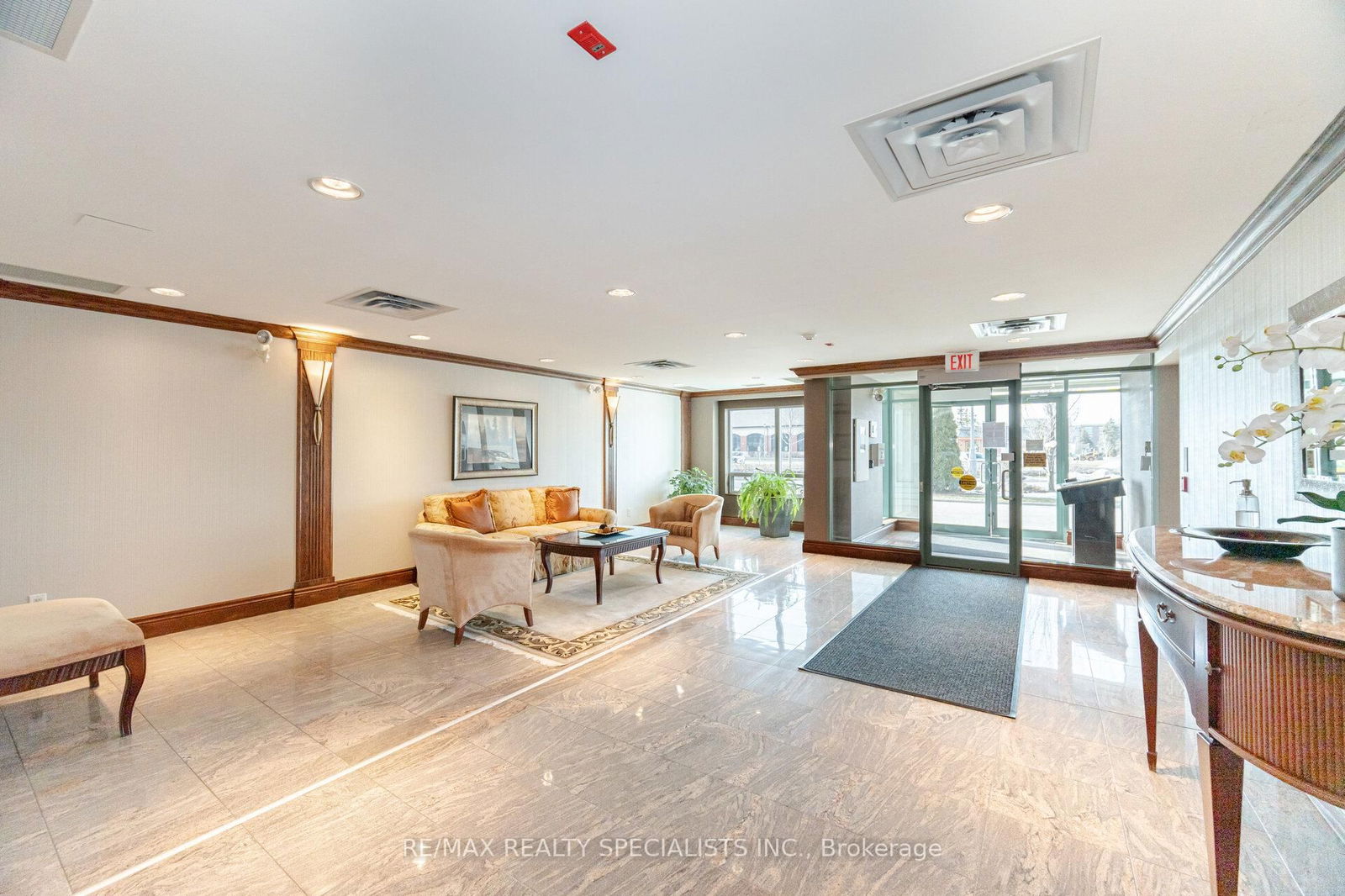 25 Via Rosedale Way, unit 108 for sale