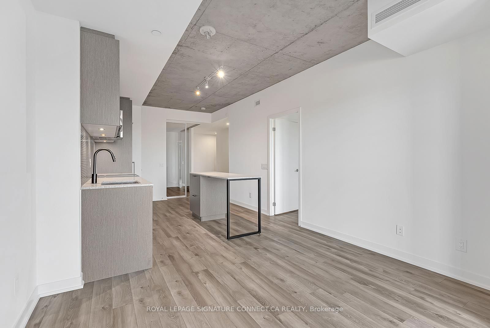 1808 St Clair Ave W, unit 506 for rent