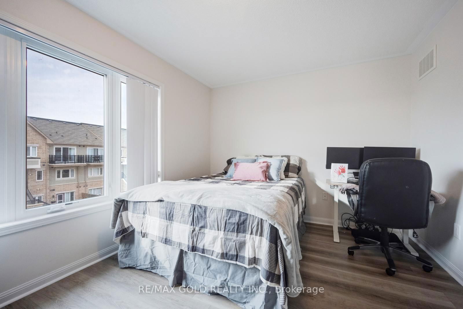 250 Sunny Meadow Blvd, unit #72 for sale