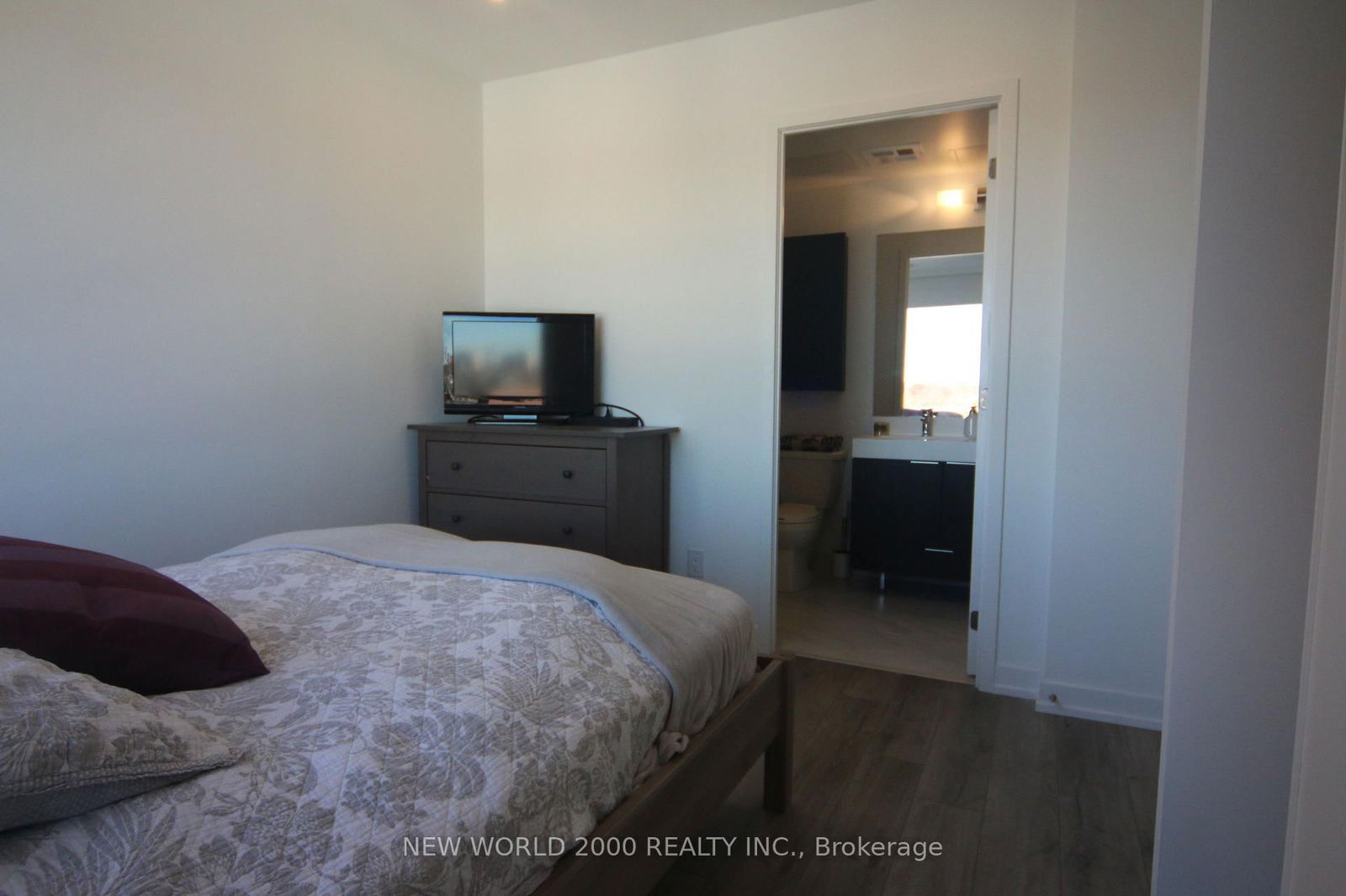 3100 Keele St, unit 820 for sale