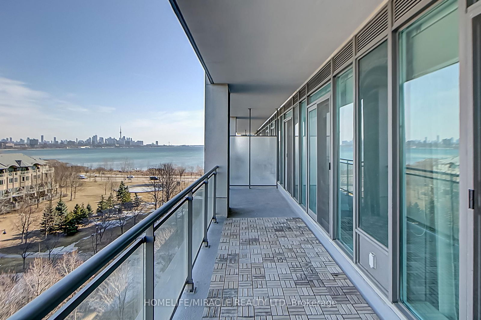 2119 Lakeshore Blvd W, unit 606 for rent