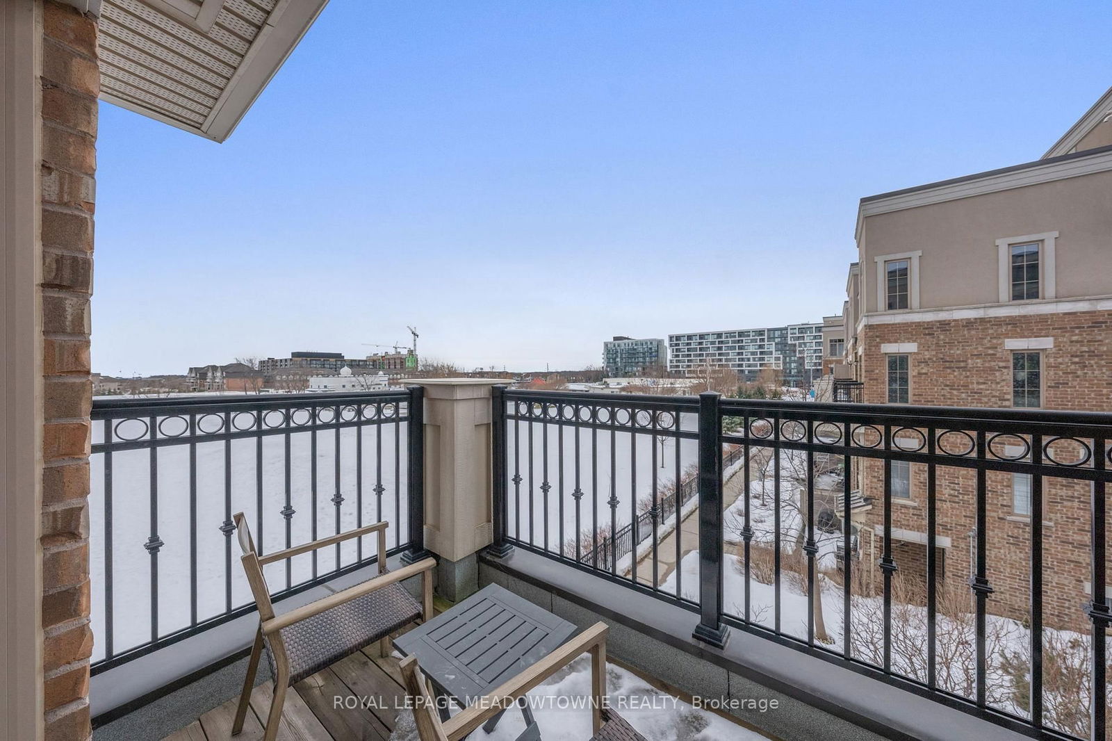 2441 Greenwich Dr, unit 127 for sale