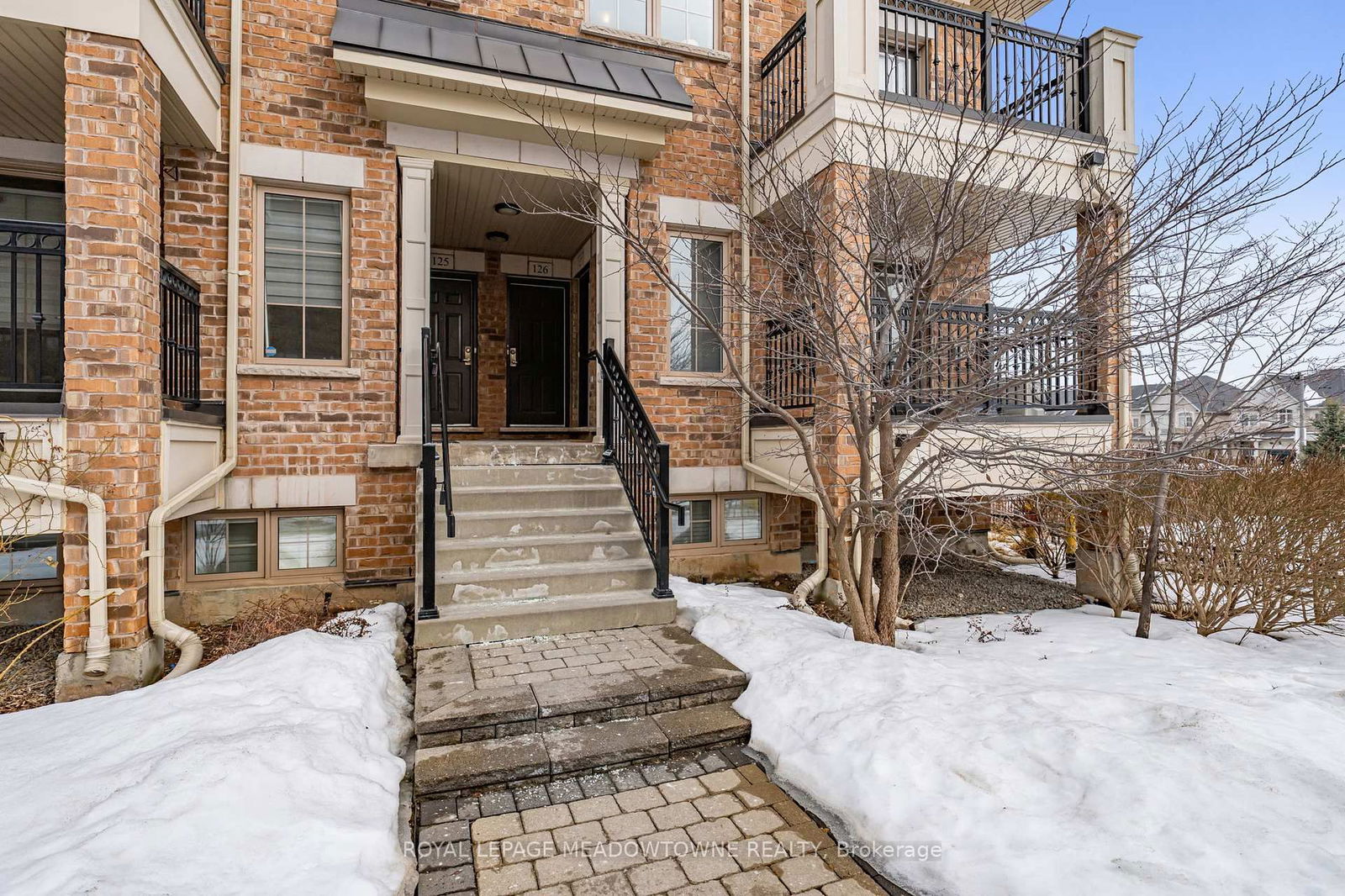 2441 Greenwich Dr, unit 127 for sale