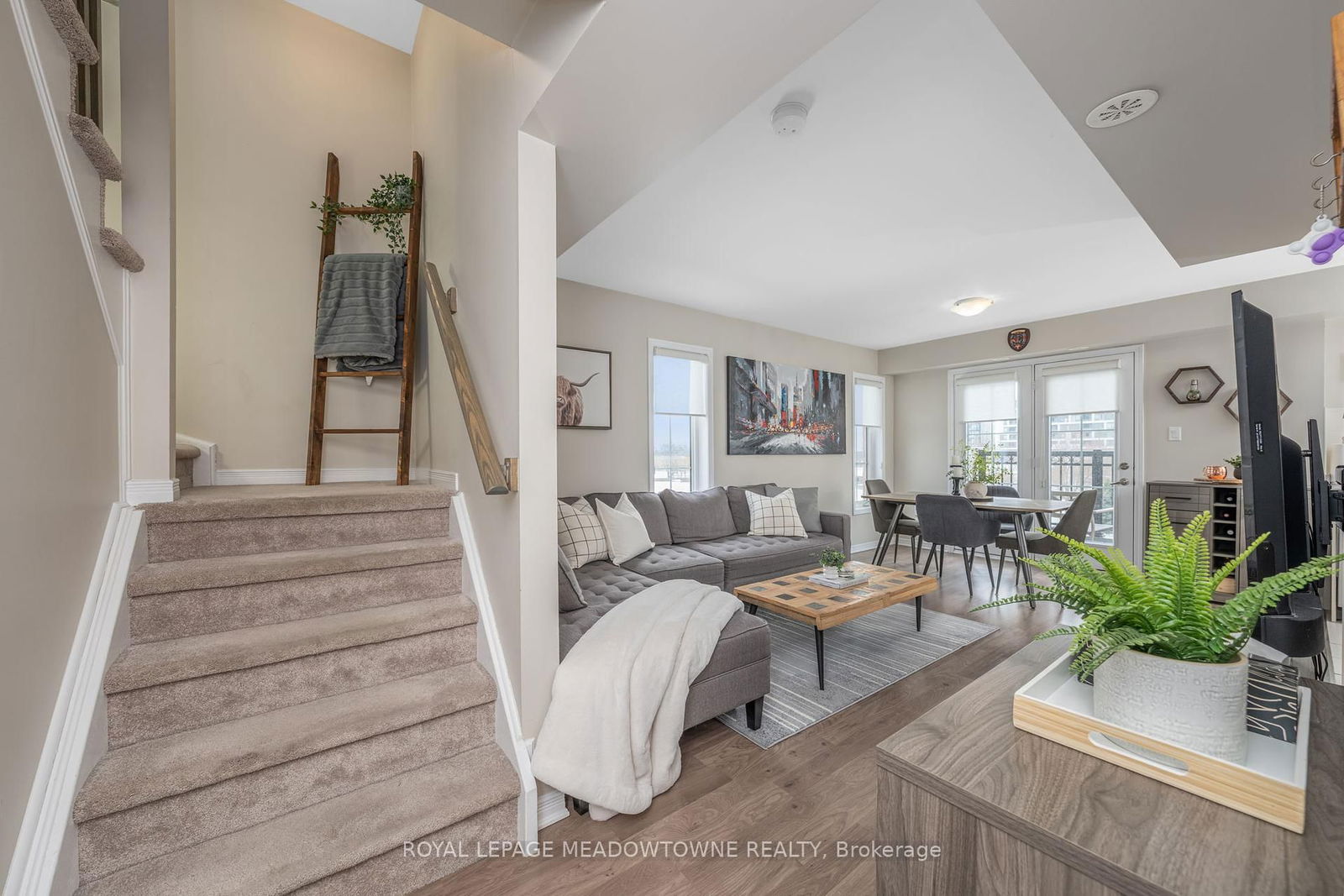 2441 Greenwich Dr, unit 127 for sale