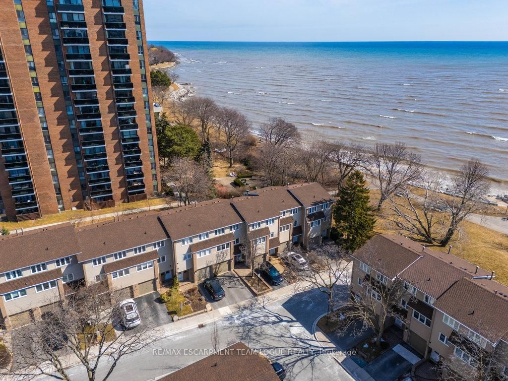 Reflection Bay Townhomes, Oakville, Toronto