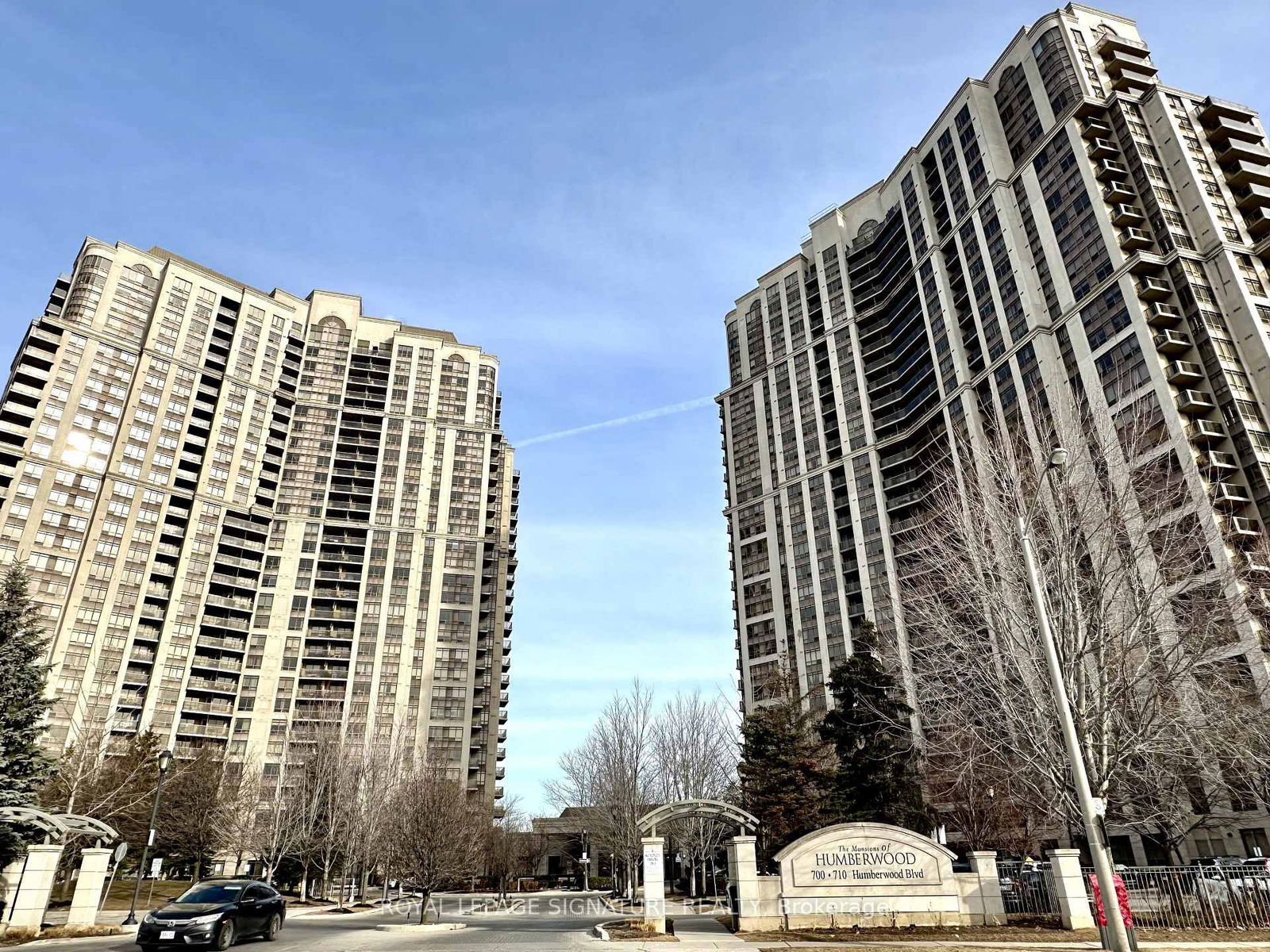 700 Humberwood Blvd, unit 822 for rent