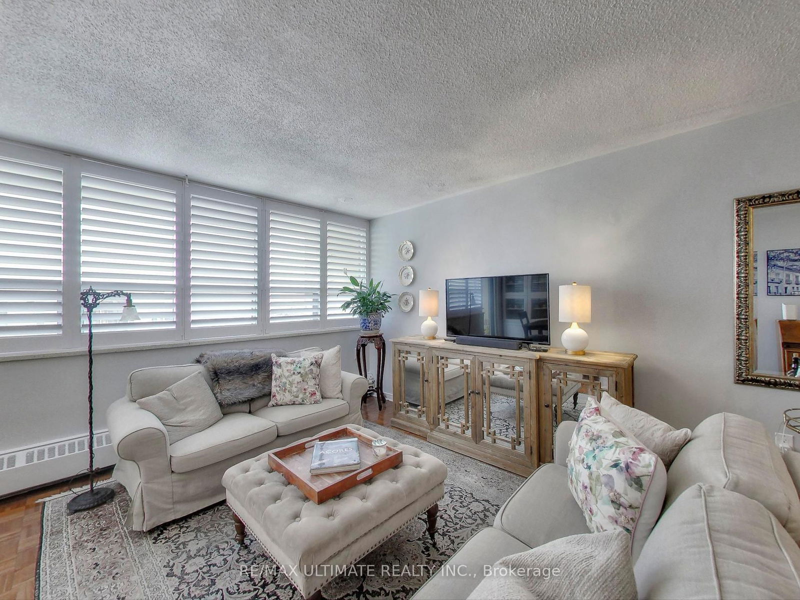 360 Ridelle Ave, unit 2217 for sale