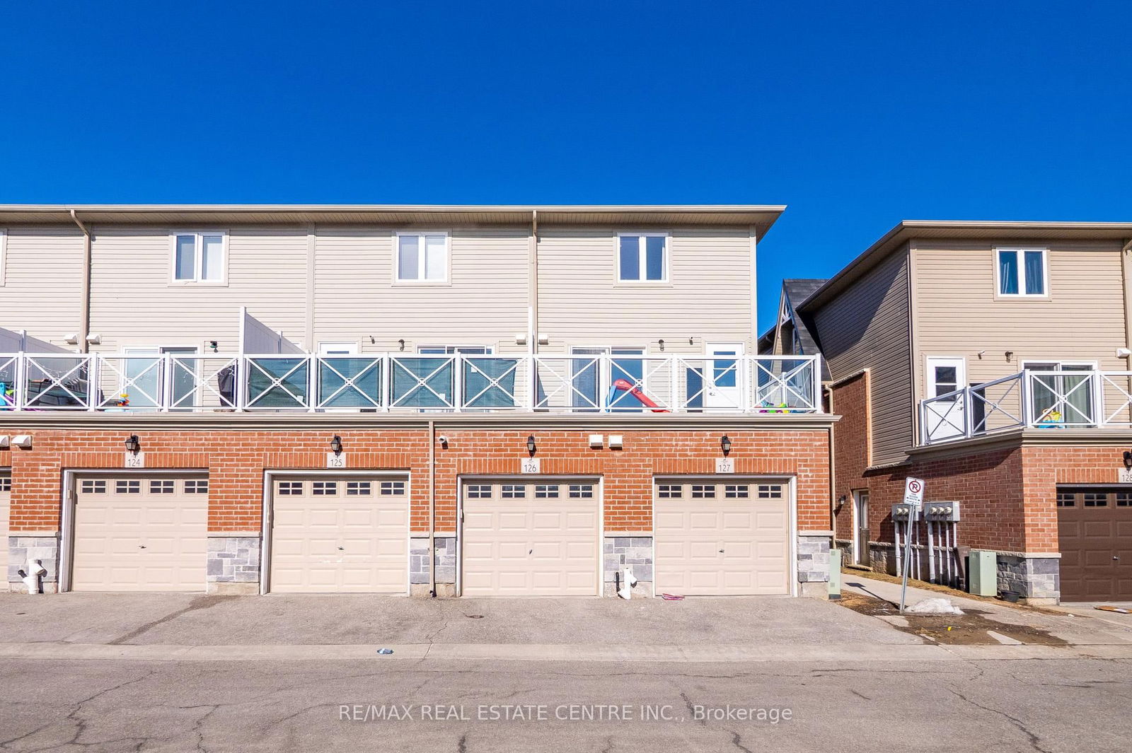 1380 Costigan Rd, unit 126 for sale