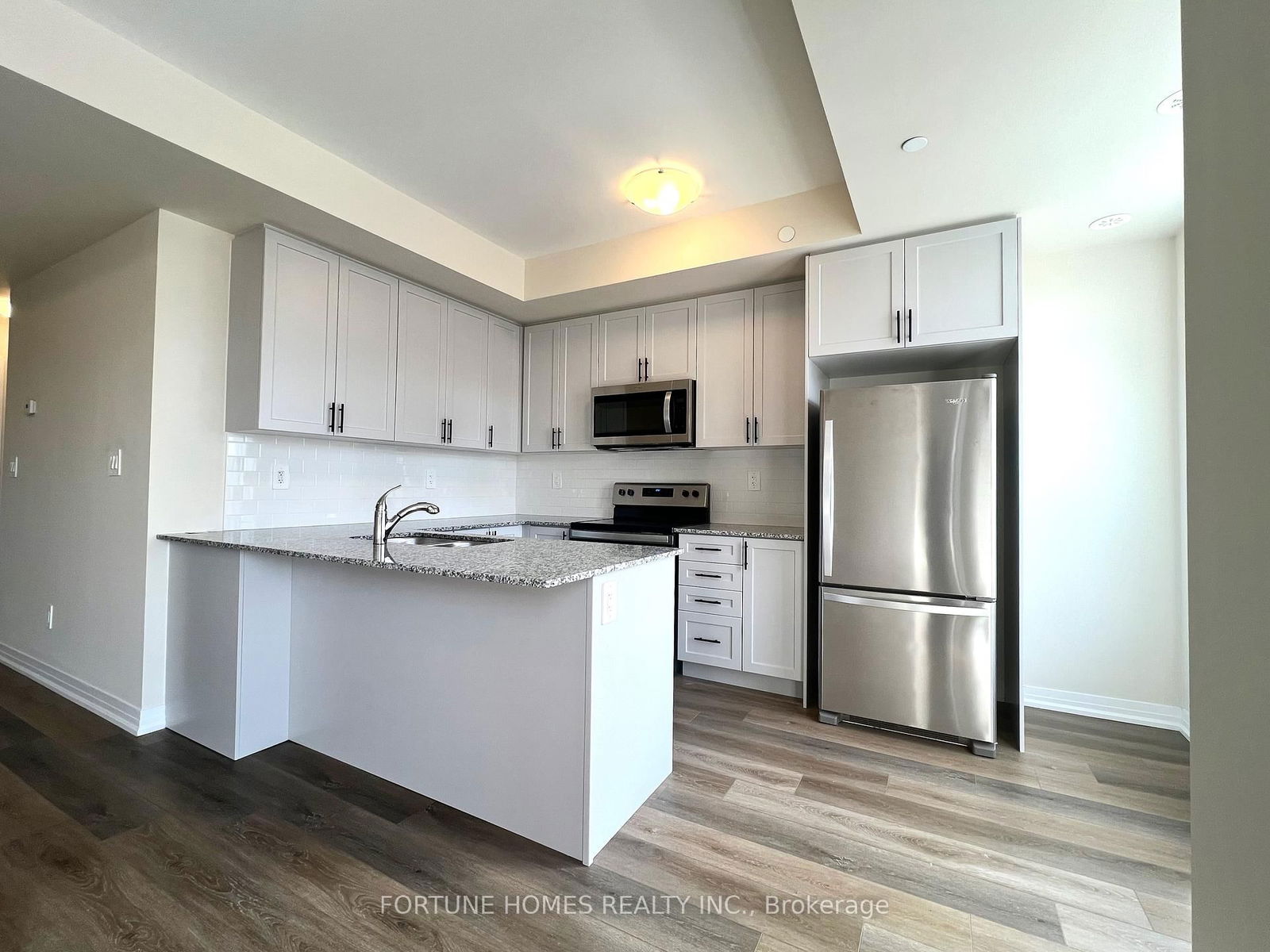 1577 Rose Way, unit 114 for rent