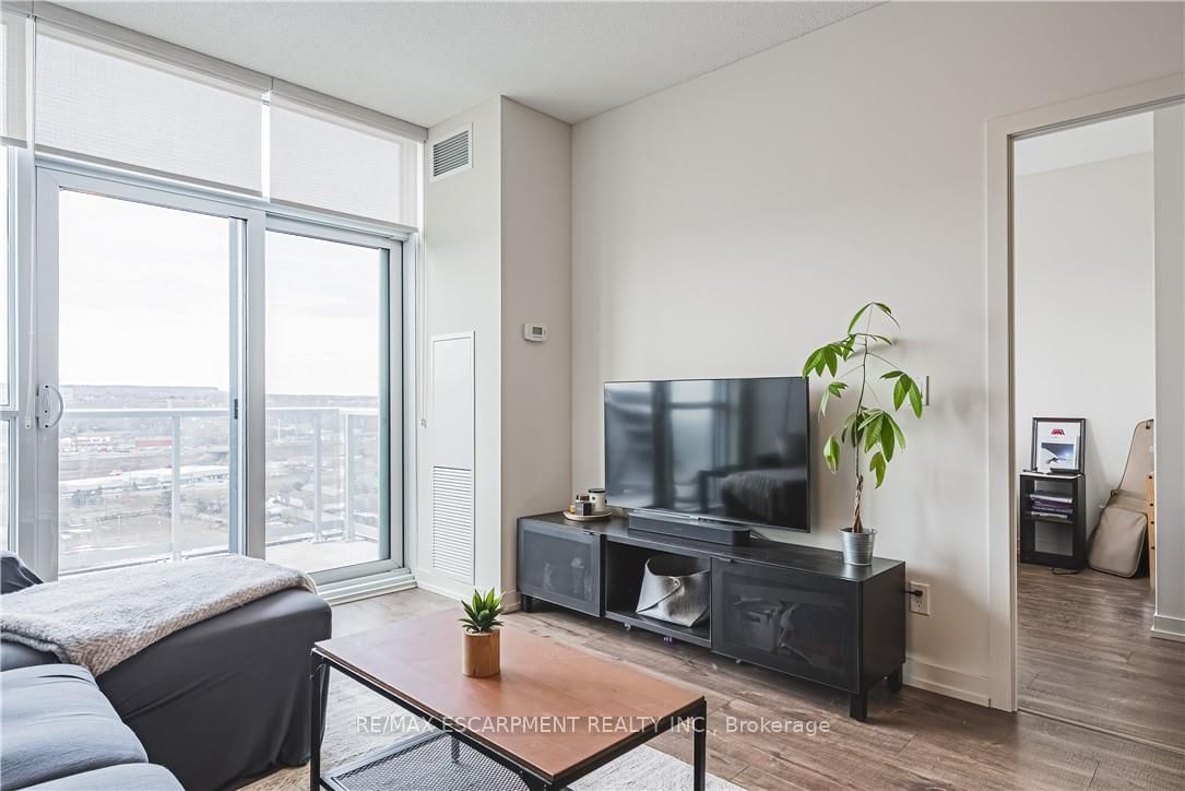 2093 Fairview St, unit 2001 for sale