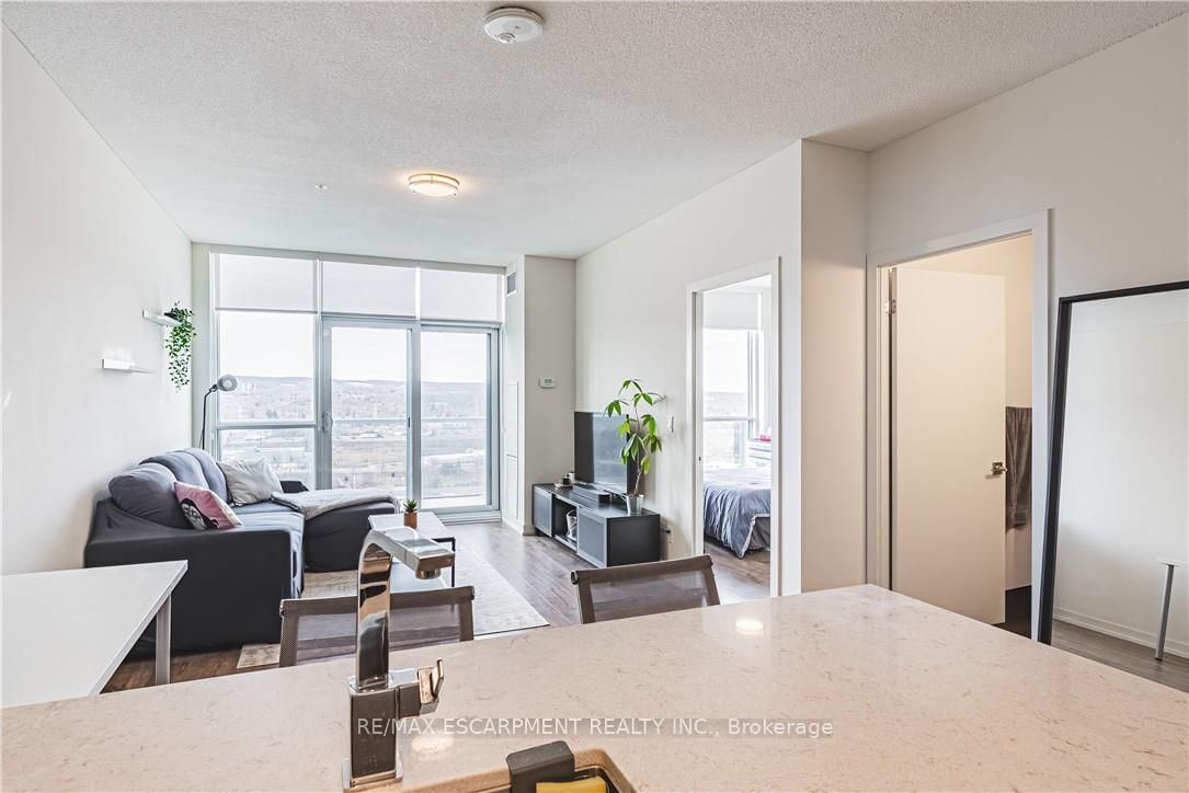 2093 Fairview St, unit 2001 for sale