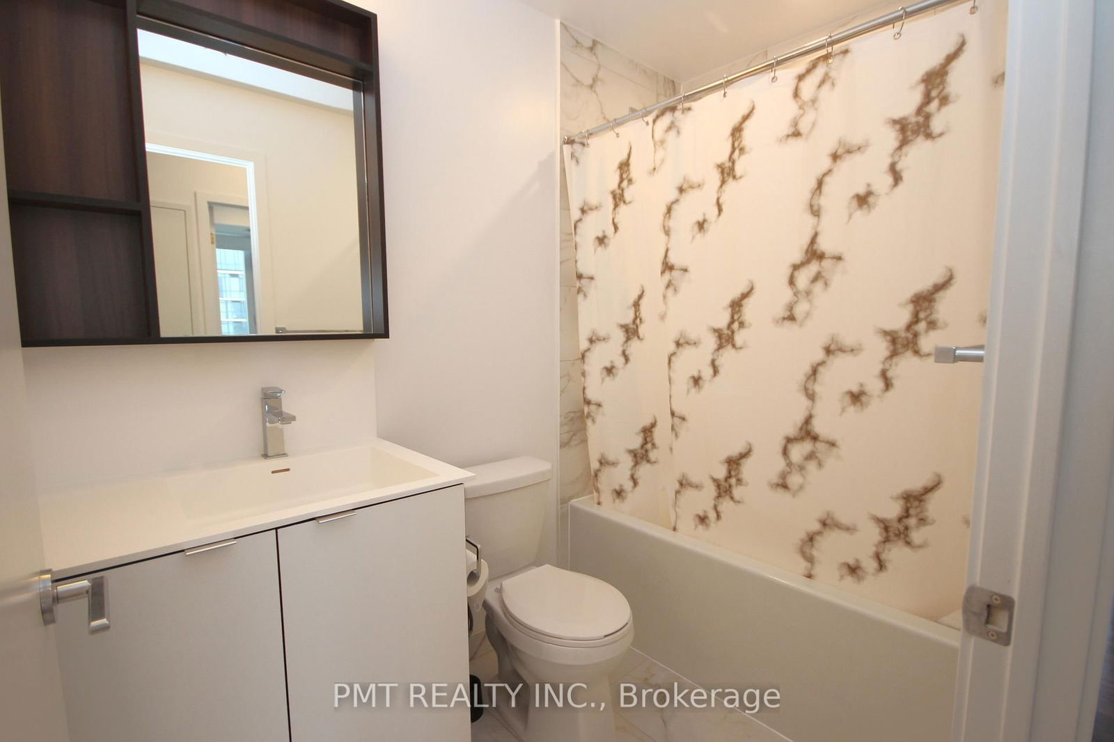 4065 Confederation Pkwy, unit 3510 for rent