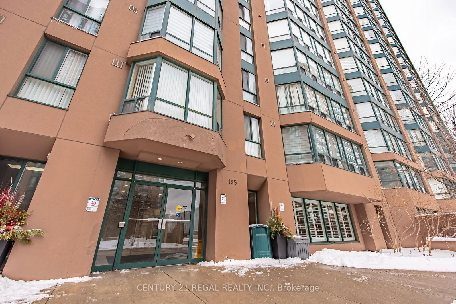 155 Hillcrest Ave W, unit 1016 for sale