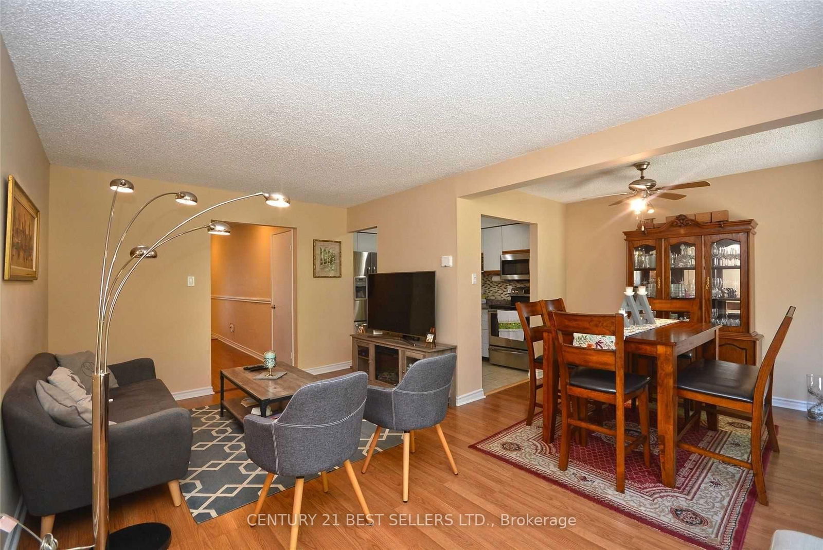 3025 Cedarglen Gate, unit 63 for sale