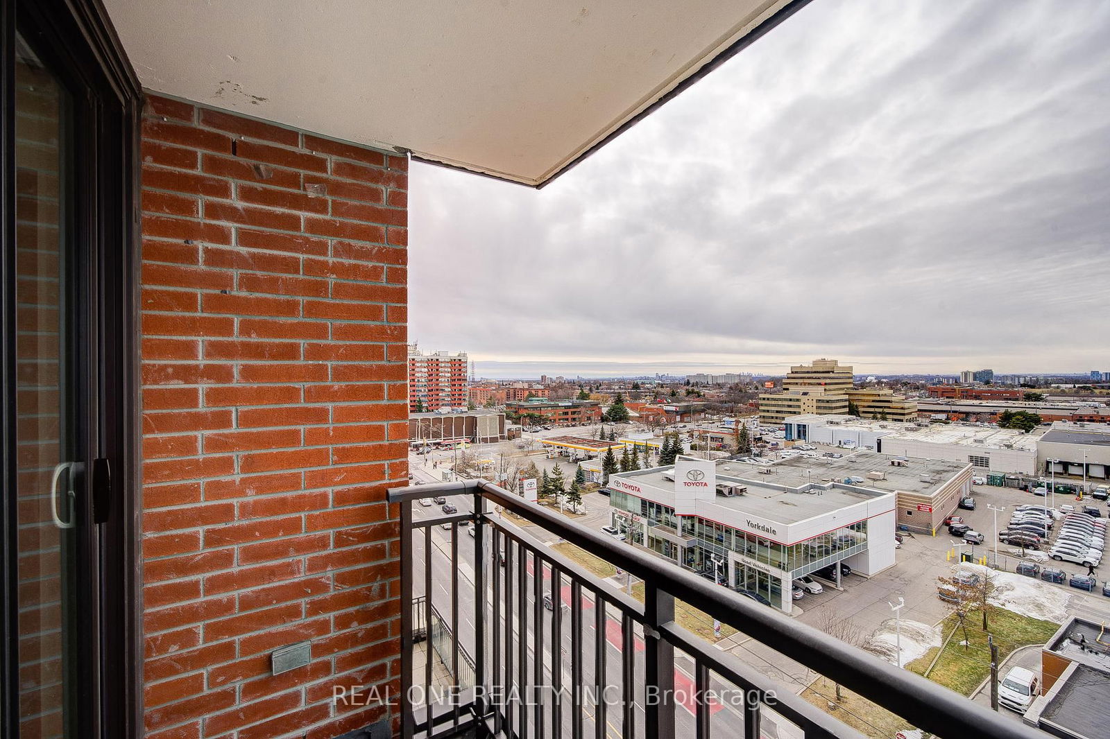 3091 Dufferin St, unit 901 for sale