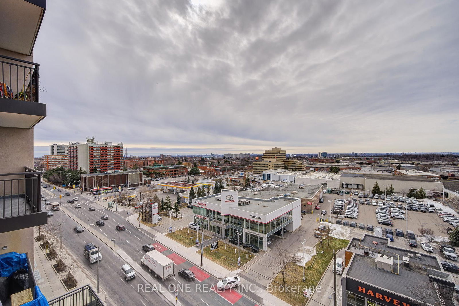 3091 Dufferin St, unit 901 for sale