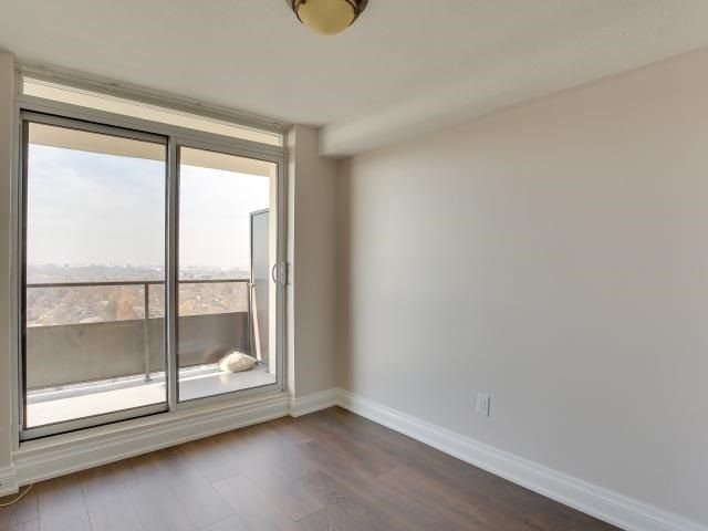 511 The West Mall Dr, unit 1811 for rent - image #15