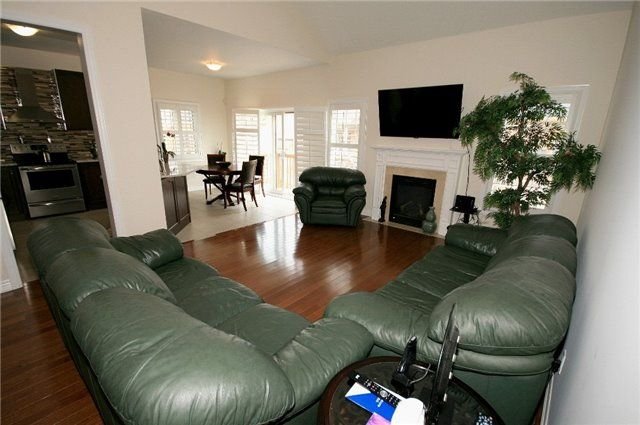 17 Jazzberry Rd for sale  - image #4