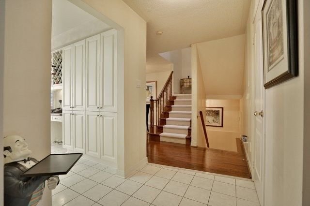 1905 Broad Hollow Gate, unit 21 for sale - image #2
