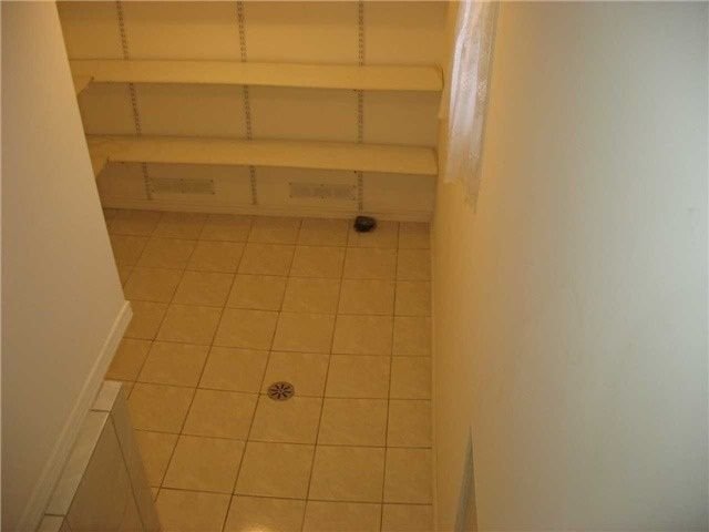 3634 Molly Ave, unit lowerlv for rent - image #14