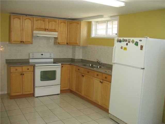 3634 Molly Ave, unit lowerlv for rent - image #6