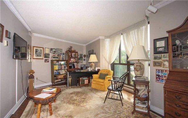 2010 Islington Ave, unit 201 for sale - image #10