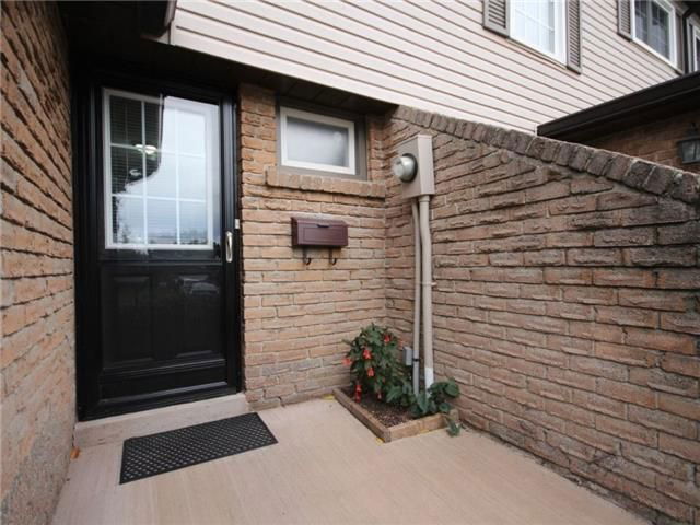 2411 Sovereign St W, unit 4 for sale