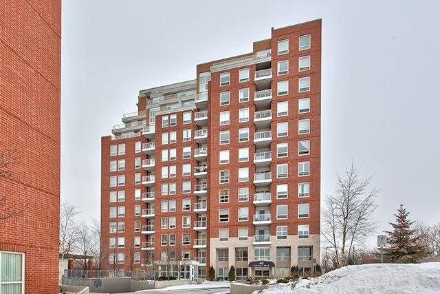 40 Old Mill Rd, unit 709 for rent - image #1