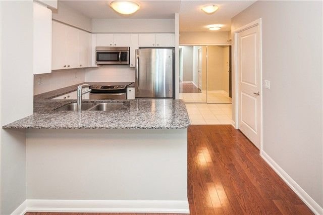 215 Sherway Gardens Rd, unit 1411 for sale - image #2