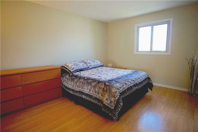 405 Hyacinthe Blvd, unit 102 for sale - image #12