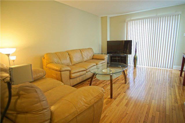 405 Hyacinthe Blvd, unit 102 for sale - image #4