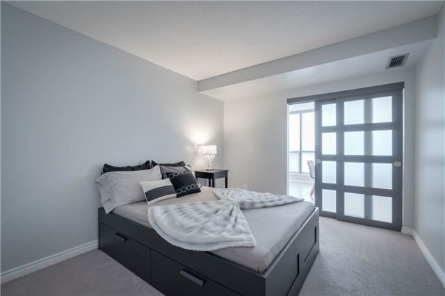 1111 Bough Beeches Blvd, unit 504 for sale - image #15