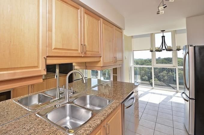 40 Old Mill Rd, unit 808 for rent - image #9