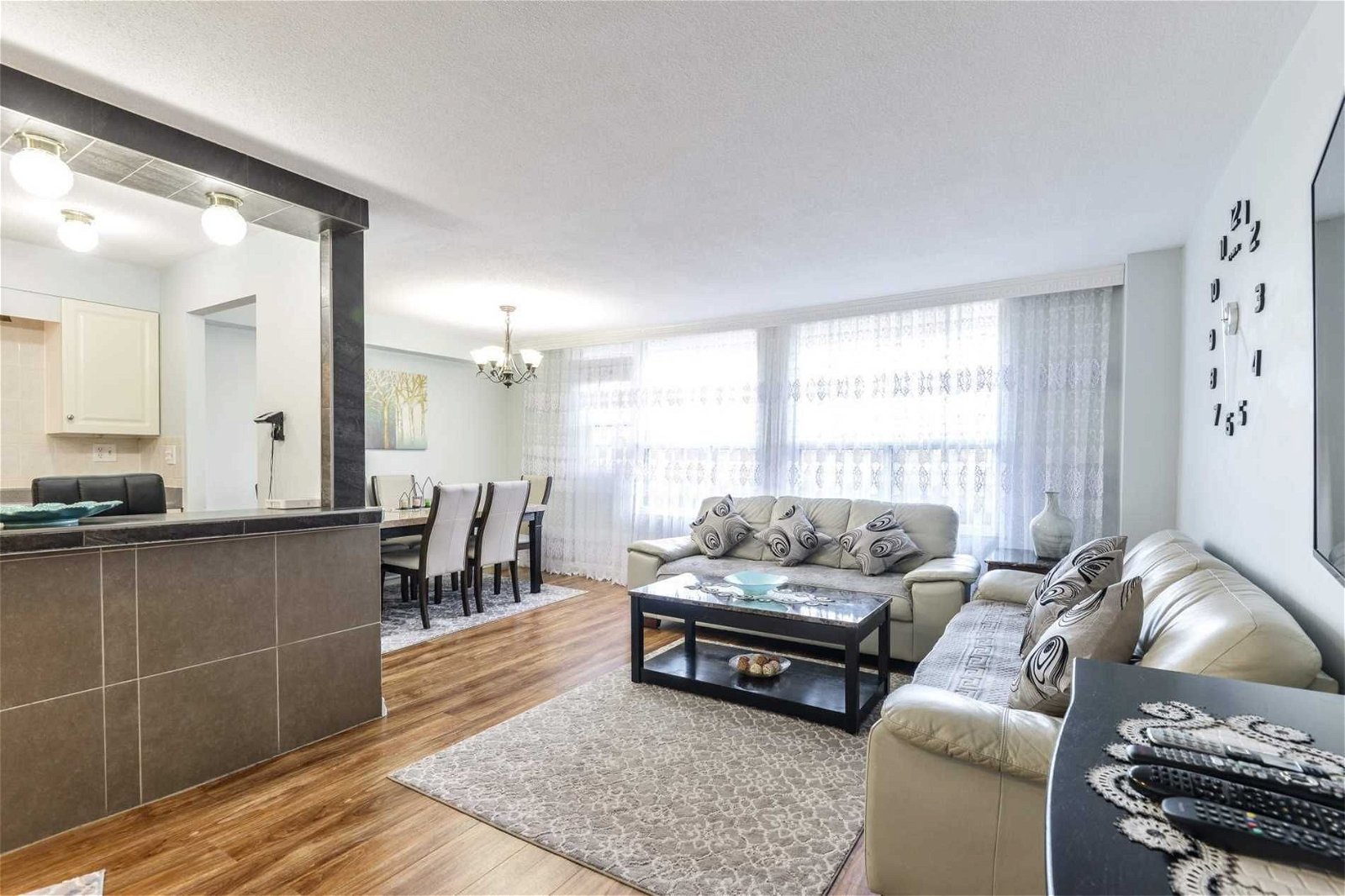3120 Kirwin Ave, unit 302 for sale - image #5