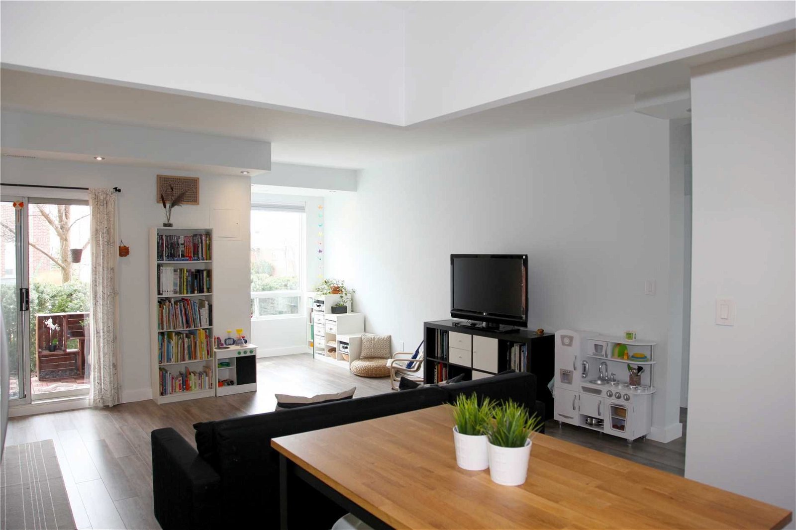 32 Tannery St, unit 104 for sale - image #2