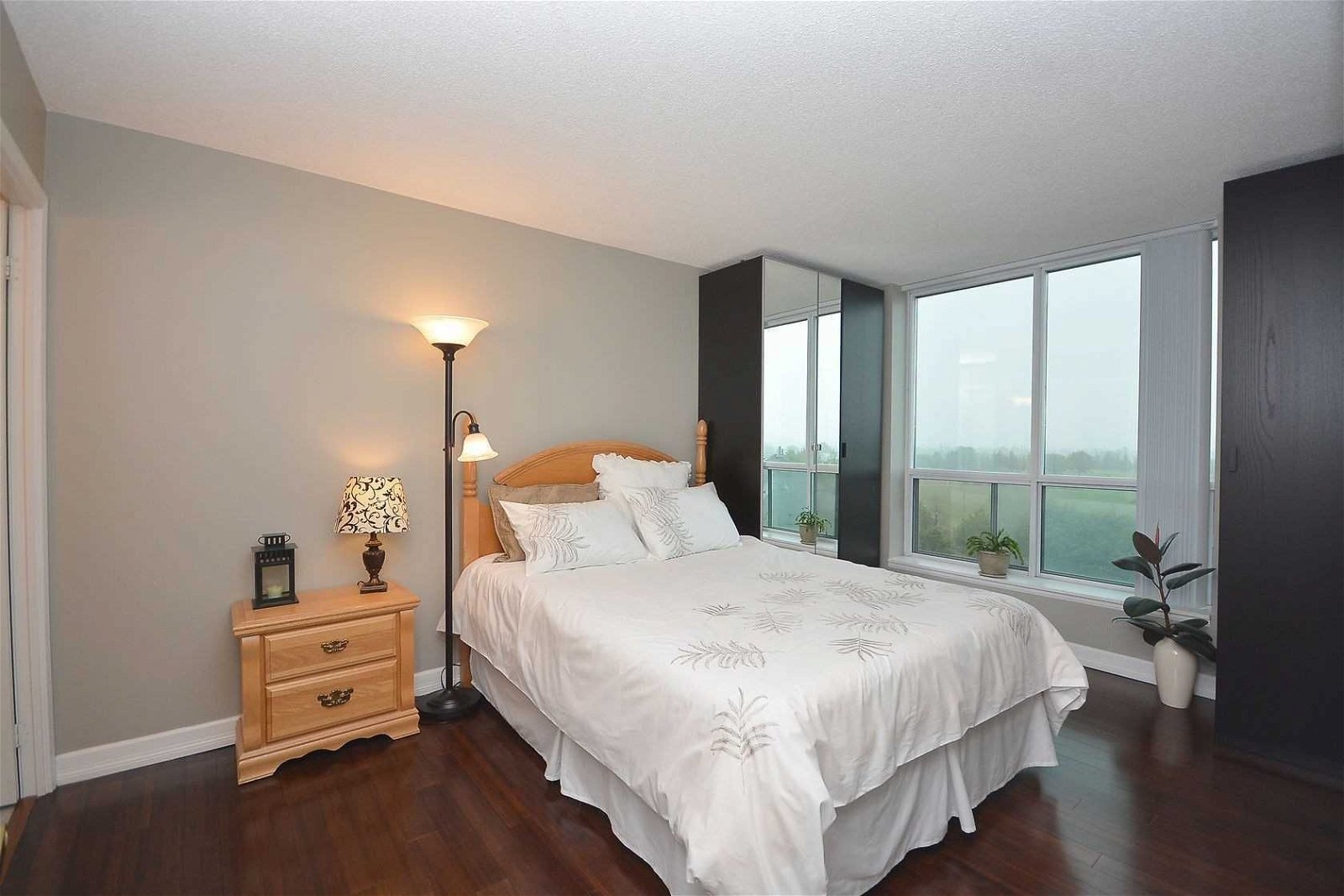 4879 Kimbermount Ave, unit 508 for sale - image #12