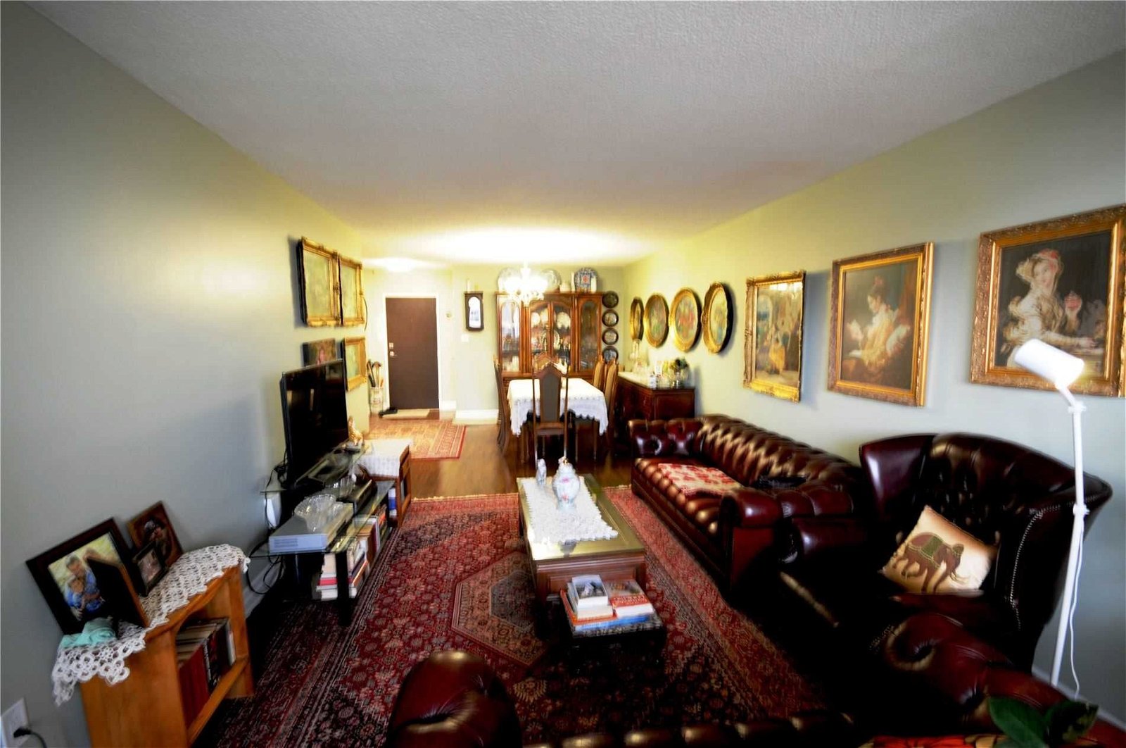 299 Mill Rd, unit 1402 for sale - image #3