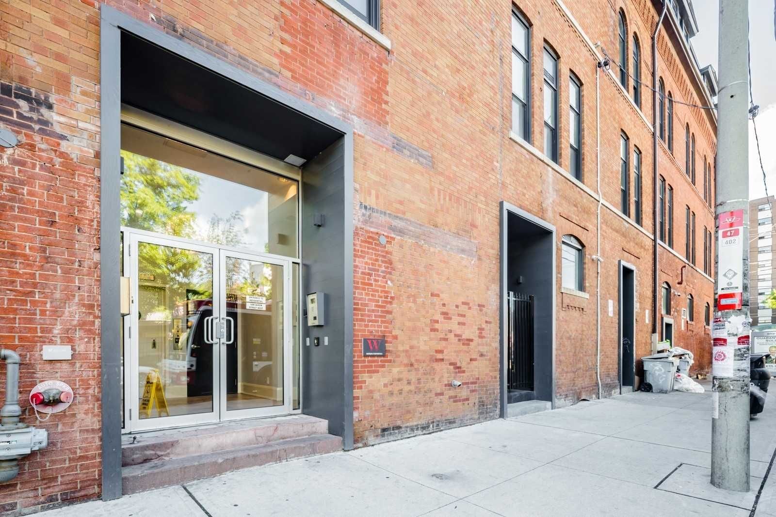 1496 Queen St W, unit 404 for rent - image #2