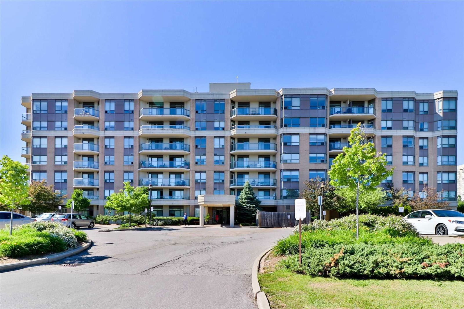 300 Ray Lawson Blvd, unit 714 for sale - image #1