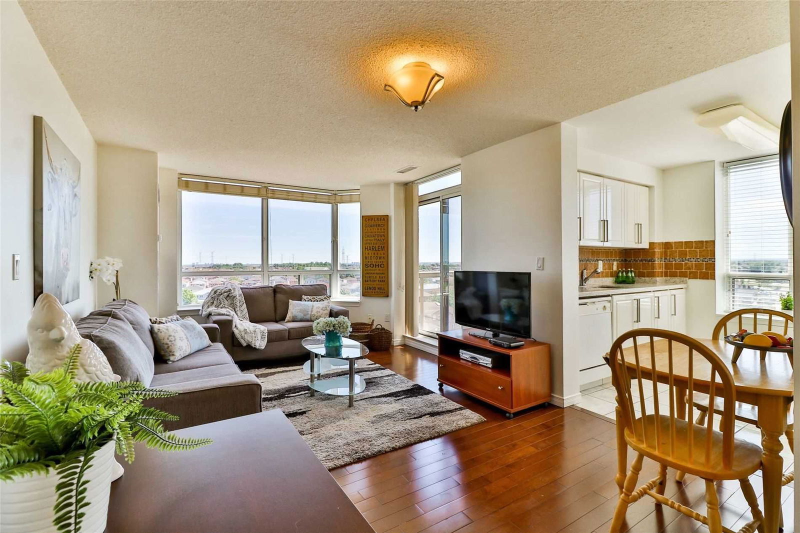 300 Ray Lawson Blvd, unit 714 for sale - image #6