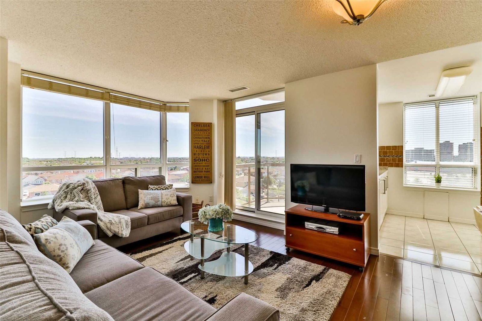 300 Ray Lawson Blvd, unit 714 for sale - image #8