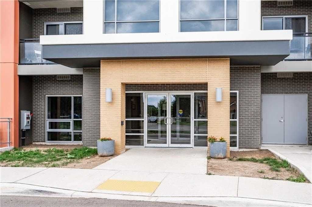 4040 Upper Middle Rd, unit 112 for rent - image #4