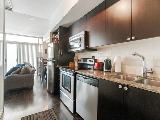 103 The Queensway Ave, unit 411 for rent - image #17