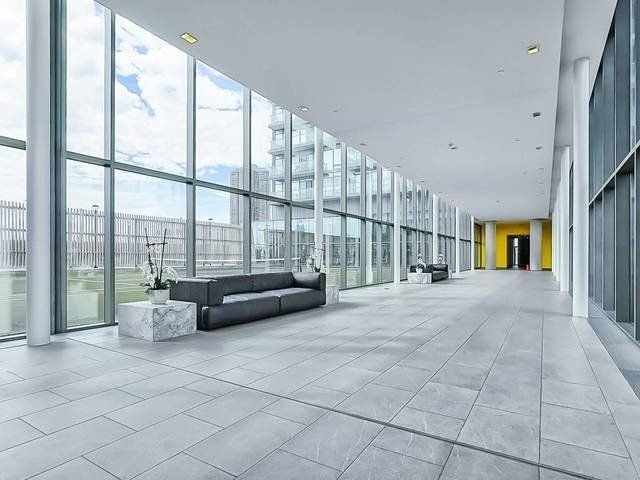 103 The Queensway Ave, unit 411 for rent - image #3